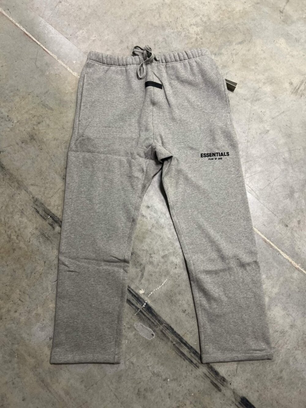 Fear Of God Essentials Dark Oatmeal Relaxed Sweatpants Size XS